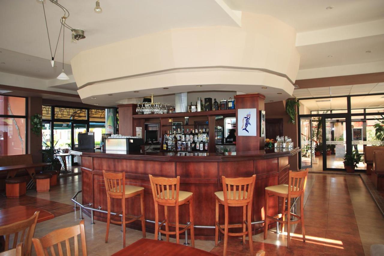 Hotel Grand Samokov Bagian luar foto
