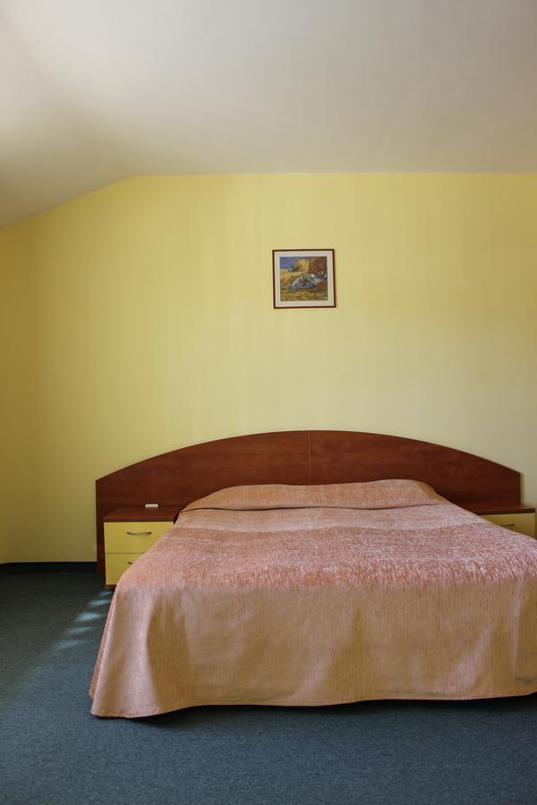 Hotel Grand Samokov Bagian luar foto